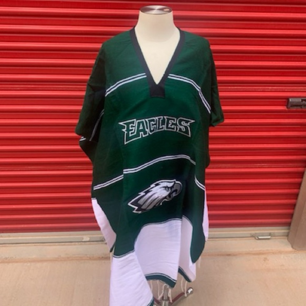 Green and White Eagles Poncho